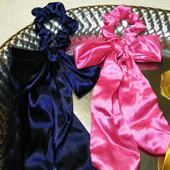 💐NEW 2 PIECE SET... SATINY 2 WAY HAIR ACCESSORY - Picture 2 of 6